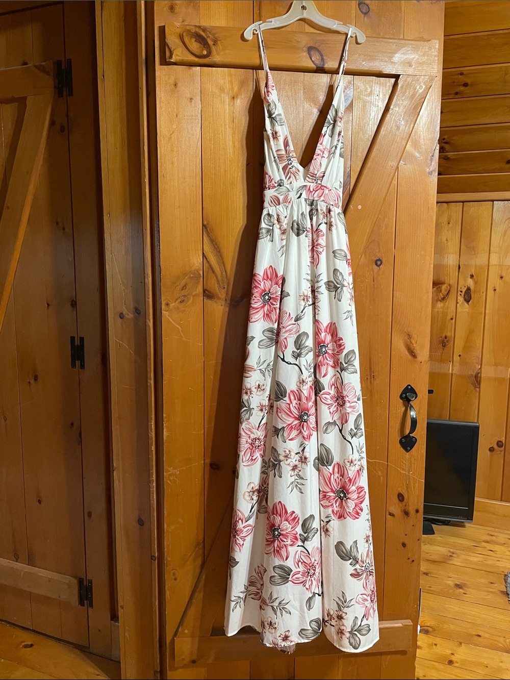 SHEIN White Maxi Dress with Pink Floral Print